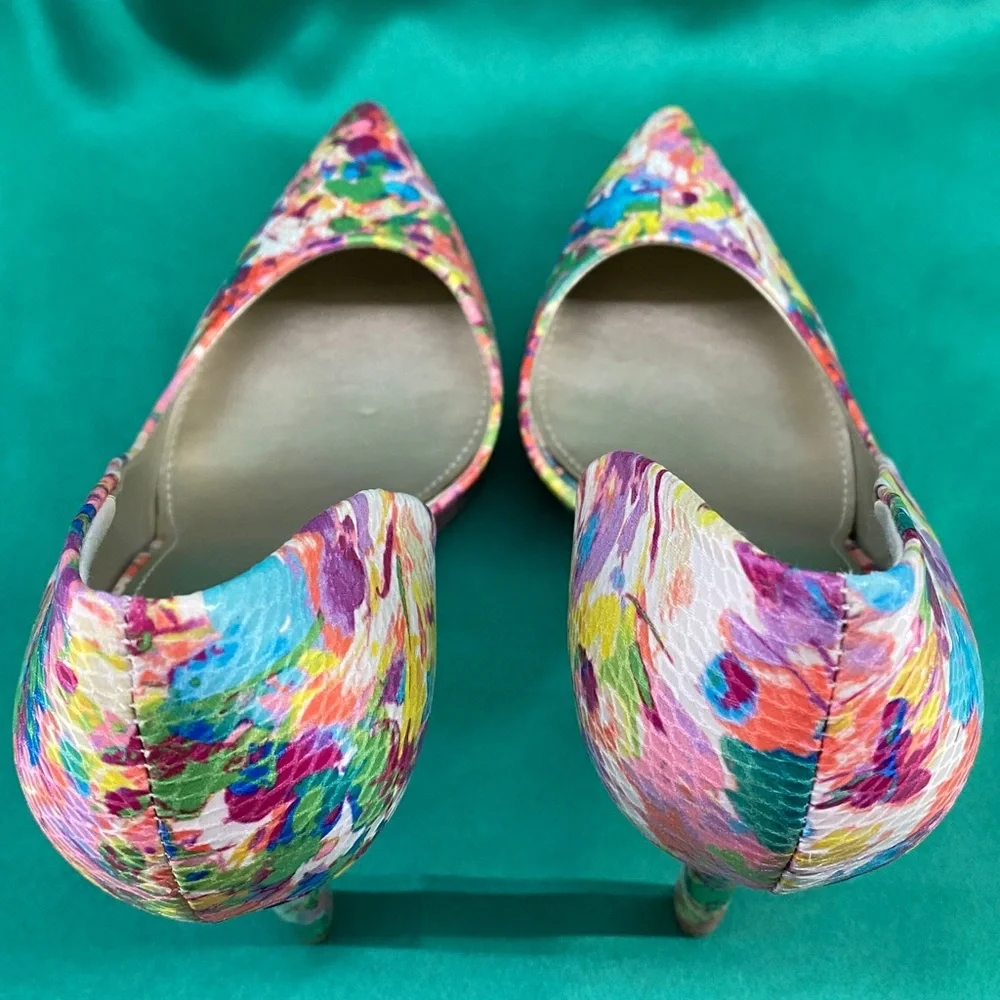 a.n.a Multi-color Floral w/Snakeskin Texture Pointed-Toe 4” Heels—Size 9M